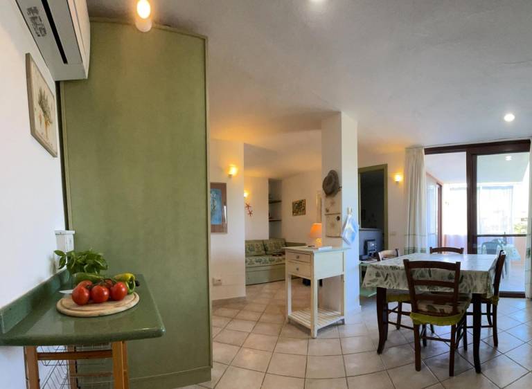 Rental apartment with pool & patio | Beach nearby | Pets allowed — photo 4