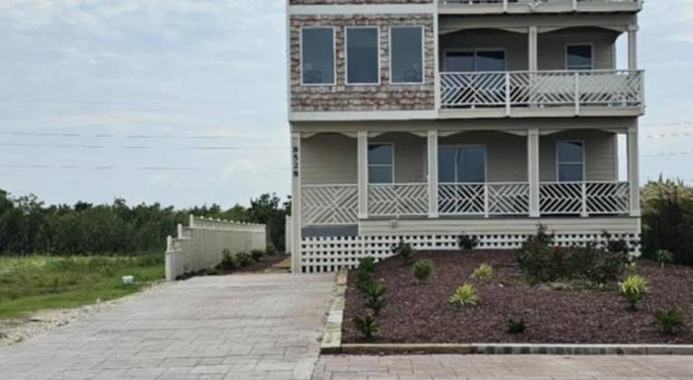 Vacation home with hot tub & pool in Nags Head, NC