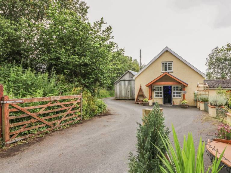 Cottage  Cilcennin