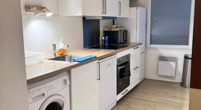 Rental apartment with 2 rooms for 4 persons — photo 4