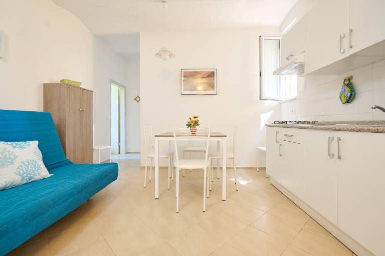 Rental apartment with barbeque & garden | Garden view — photo 3