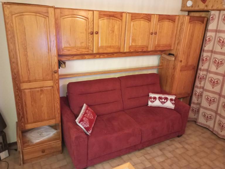 Studio cabin for 4, pets allowed, internet, mountain view — photo 2