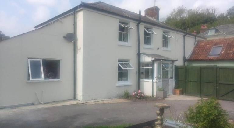 200 m&sup2; Ferienhaus