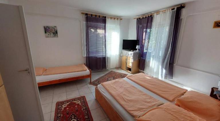 Nice house with yard, terrace & barbecue | Pet-friendly — photo 2
