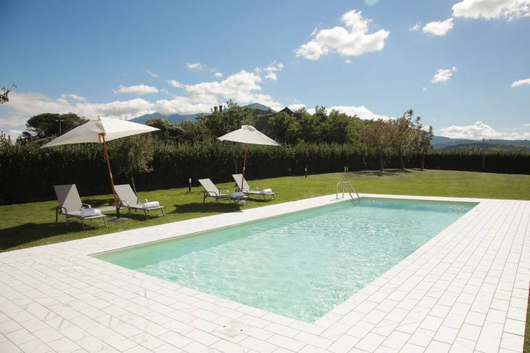 Children-friendly big villa with terrace, yard & barbeque | Pool view | Pet-friendly — photo 2