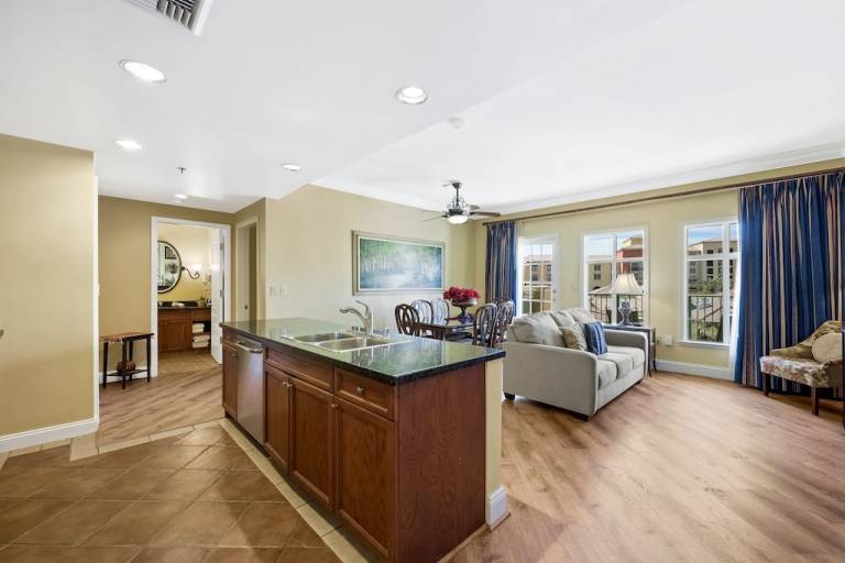 Condo Lake Las Vegas