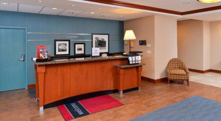 Hampton Inn Evanston — photo 4