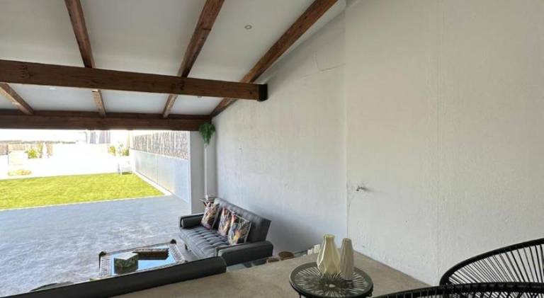 Holiday apartment with pool — photo 5