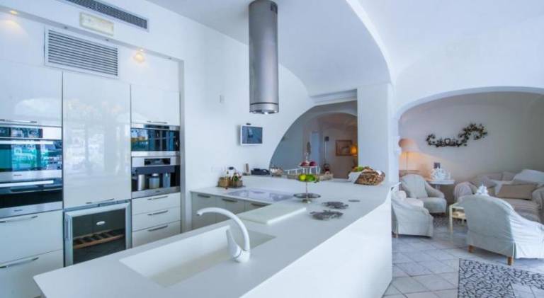 Charming villa with hot tub & pool | Next to the beach | Pets are welcome — photo 5