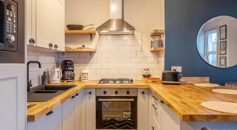 Holiday apartment with 2 rooms for 5 persons — photo 3