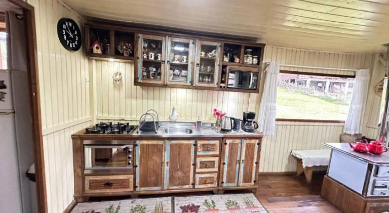 Lodge with barbecue — photo 4