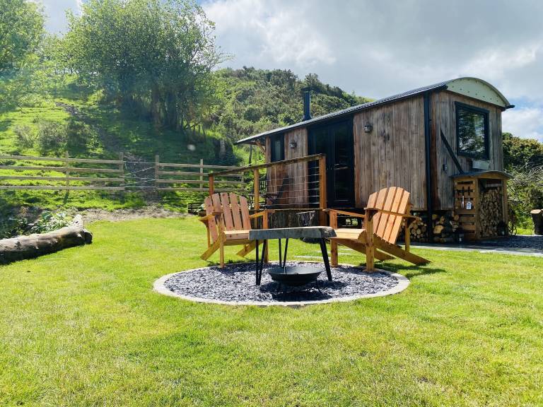 Cabin  Bryneglwys