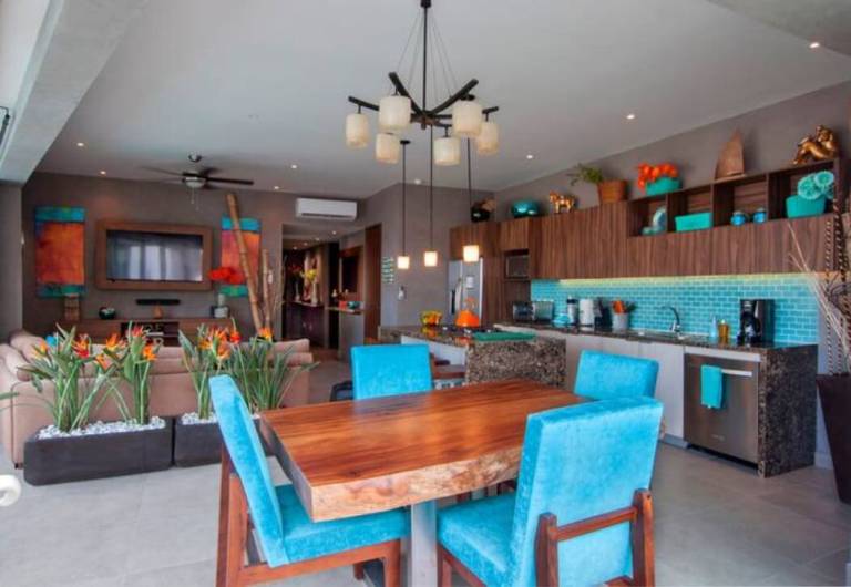 Casa Paraiso - Luxury 2 Bed 3 Bath at Pavilion Lux — photo 4