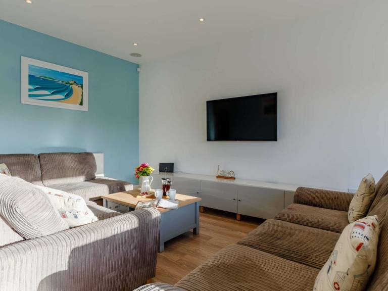 Fully equipped cottage with yard, BBQ & terrace | Close to the beach | Pets are welcome — photo 5