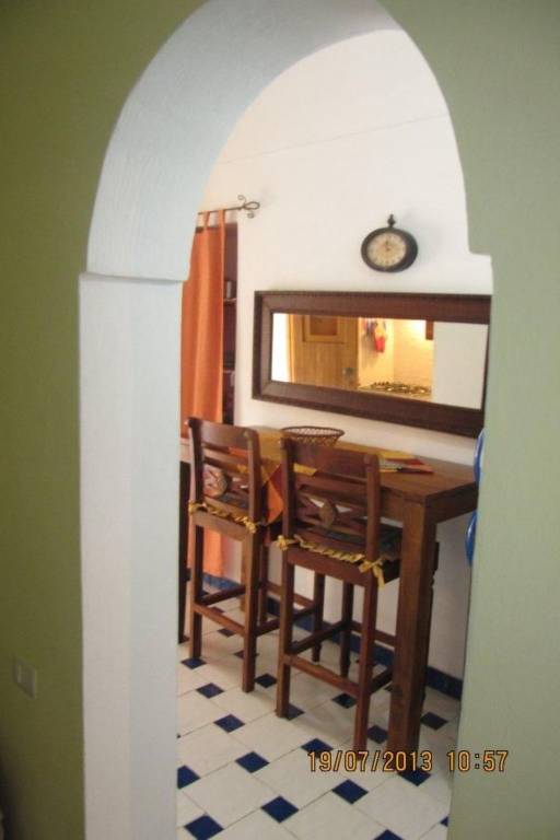 House with barbecue — photo 3