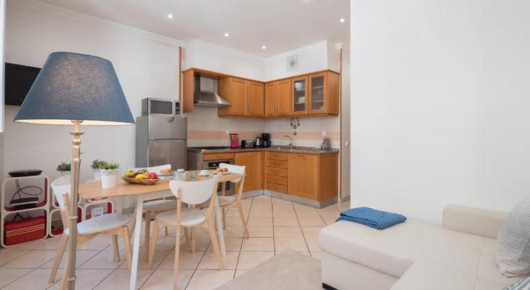 Fully equipped apartment | Close to São Jorge Castle | Good for workation | Pets allowed — photo 2