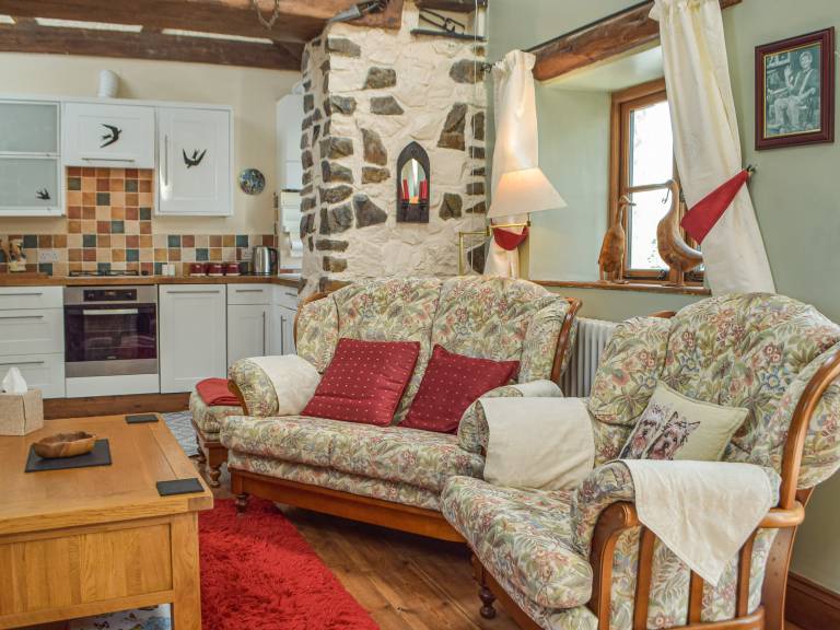 Family-oriented charming cottage with garden & barbeque | Pet-friendly — photo 5