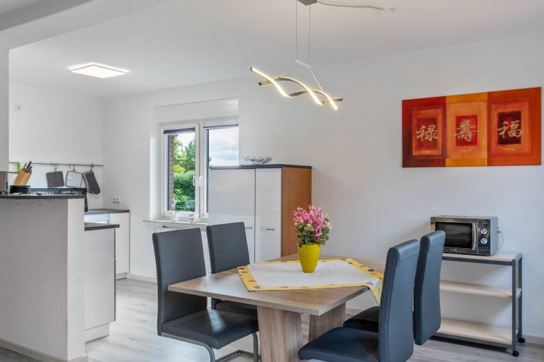 Holiday Home 'Oldorfer Auszeit' with Private Terrace, Garden & Wi-Fi — photo 4