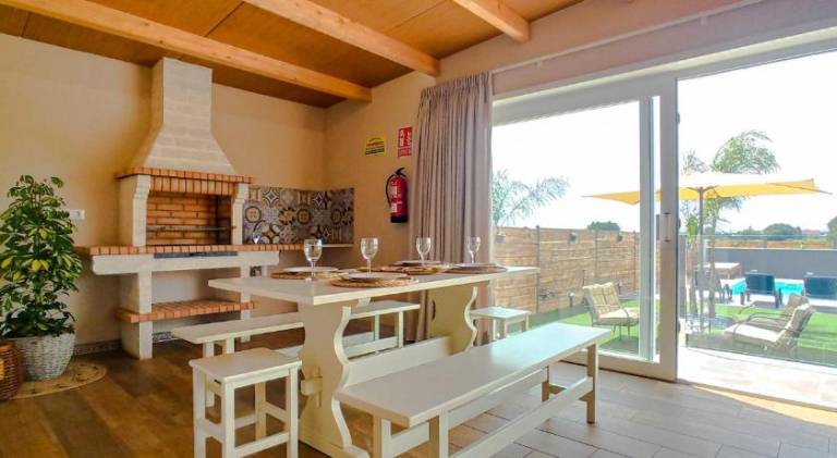 Villa with garden, grill & terrace — photo 3