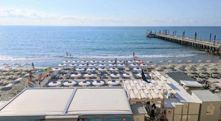 Apartment with 2 rooms for 6 persons in Laigueglia