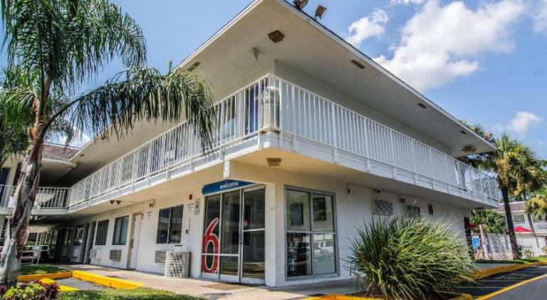 Motel 6 Jacksonville, FL - Orange Park — photo 2