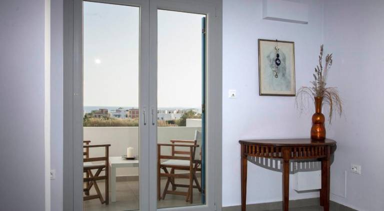 Rental apartment with terrace & garden — photo 3