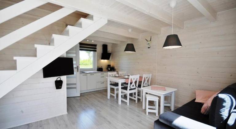 Pleasant lodge with barbeque, yard & patio | Pet-friendly in Kolobrzeg