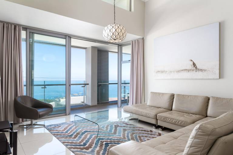The Crystal Spectacular sea views in Camps Bay