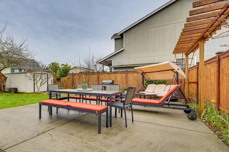 Patio Oasis! Contemporary Tacoma Hideout — photo 2