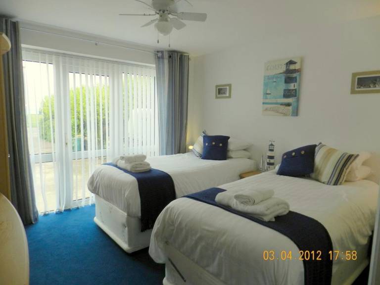 Watersedge Guest House in Christchurch