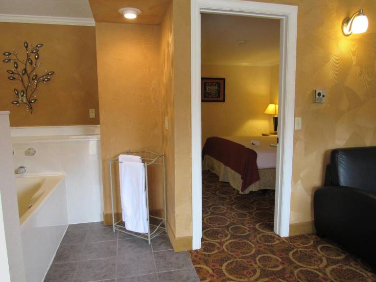 Sturgis Lodge & Suites, Travelodge by Wyndham — photo 2