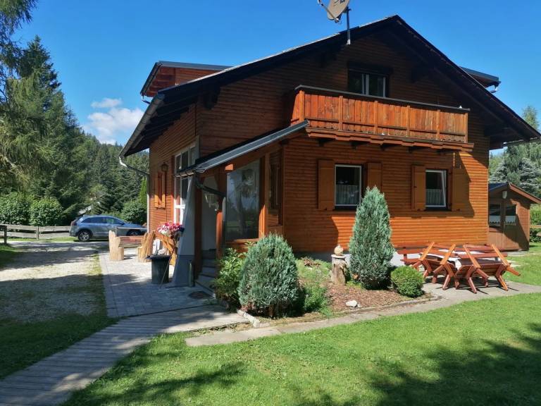 Ferienhaus in Kliening, Gemeinde Bad Sankt Leonhard im Lavanttal für max. 14 Personen Ferienhaus in Kliening, Gemeinde Bad Sankt Leonhard im Lavanttal für max. 14 Personen