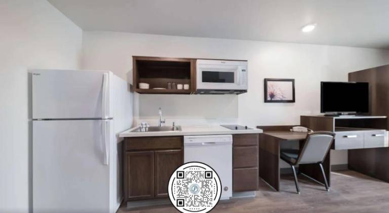 WoodSpring Suites Dallas Plano Central Legacy Drive — photo 5