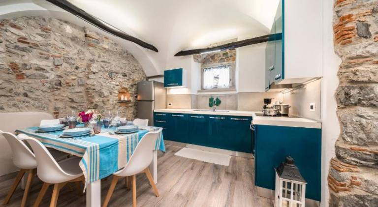 Apartment with barbeque & yard in Ledro