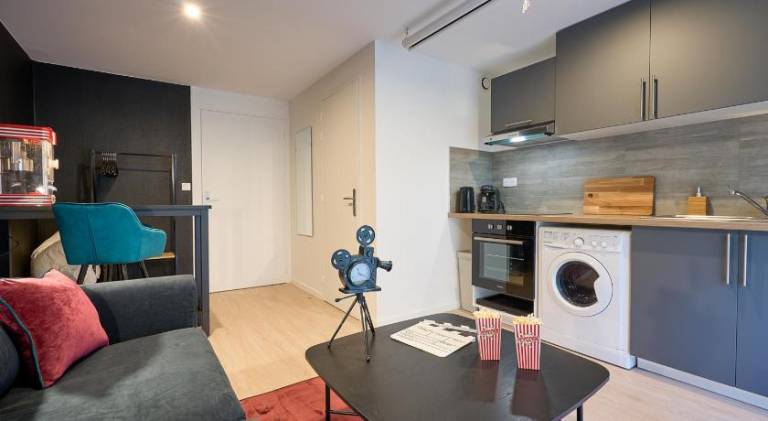 Holiday apartment | Close to Place des Quinconces | Perfect for remote work — photo 4