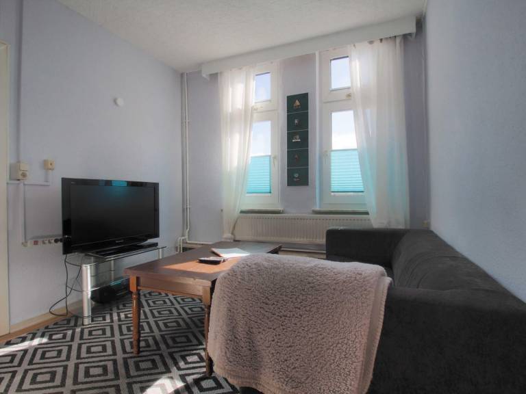 Komfortable Ferienwohnung in Villa Fortuna mit Strandnähe und Parkplatz in Rostock