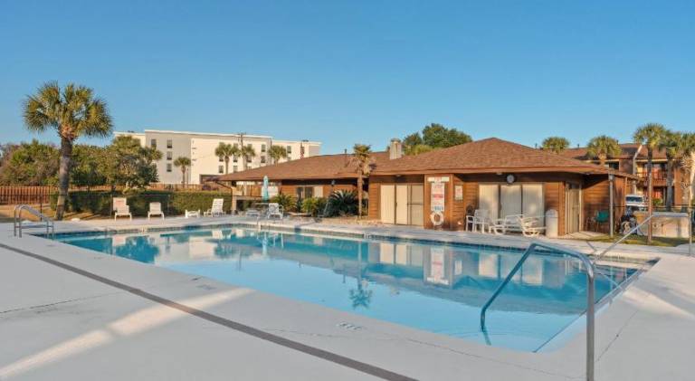 Beachwalk 10B by AvantStay PCB Condo Across From the Beach Pool Tennis Court — photo 3