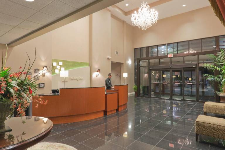 Holiday Inn Express & Suites Carbondale - University Area by IHG — photo 3