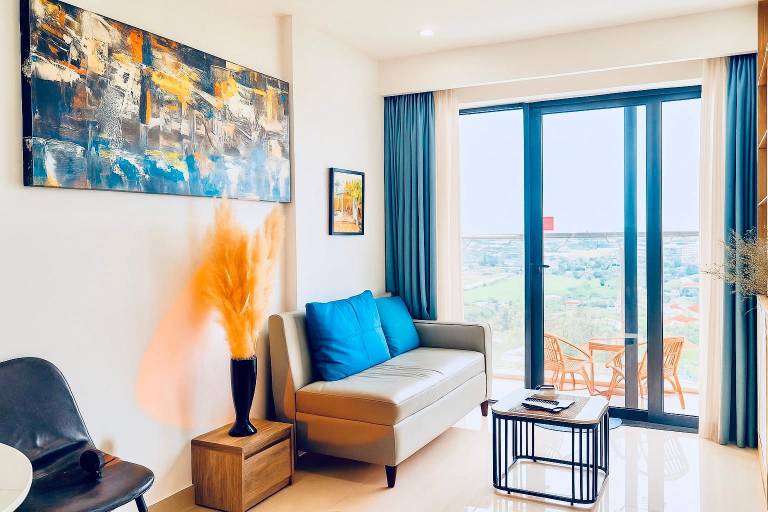 Wonderful apartment with yard, pool & jacuzzi | Water view | Perfect for remote work | Pets allowed — photo 2