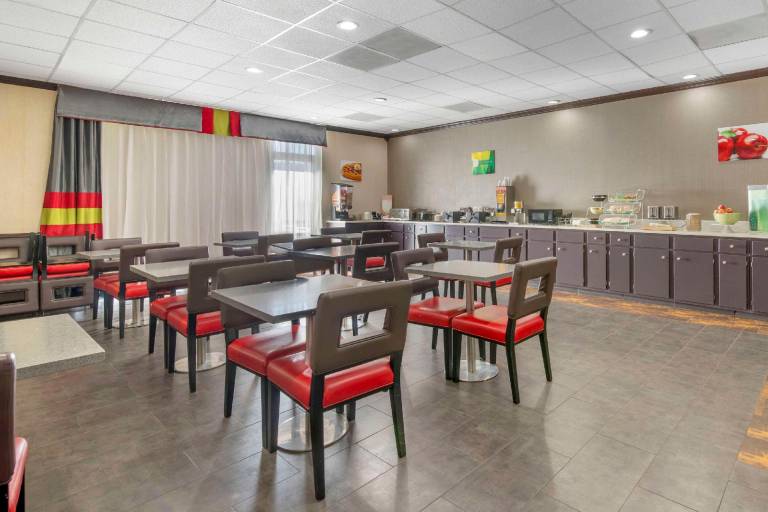 Quality Inn & Suites Hardeeville - Savannah North — photo 3
