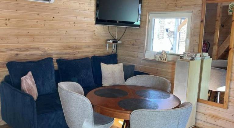 House with 2 rooms for 7 persons — photo 2