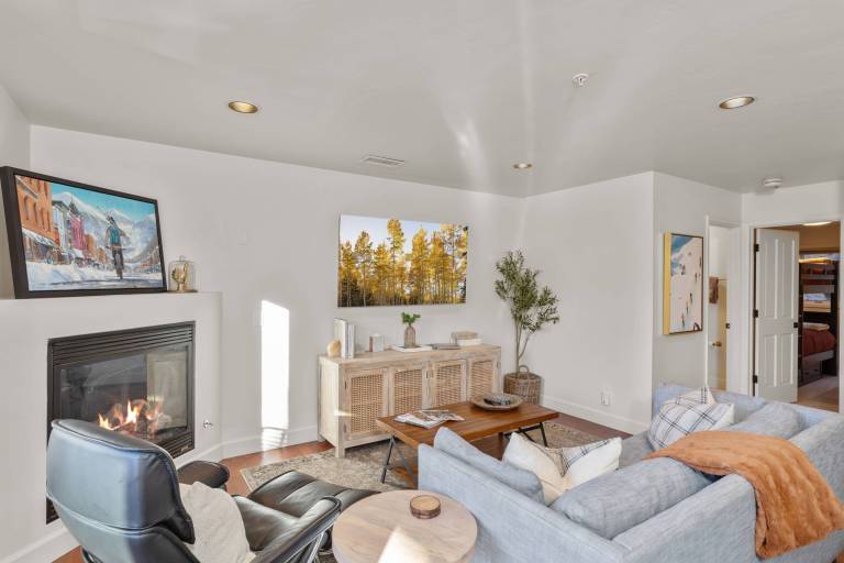 Children-friendly condo | Mountain view | Ski nearby | Dogs allowed — photo 4