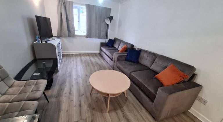 Rental apartment with 1 room for 6 persons in Birmingham