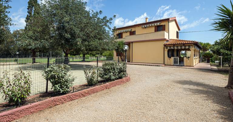 Villa Santa Maria La Palma