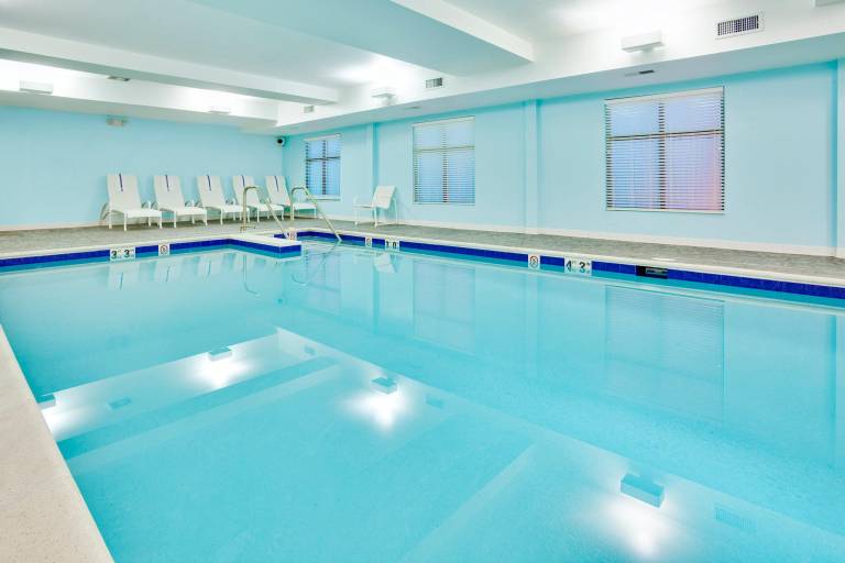 Holiday Inn Express Hotel & Suites Lebanon By IHG — photo 2