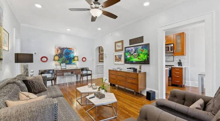 Lovely vacation home | Good for workation | Pet-friendly in Charlotte, NC