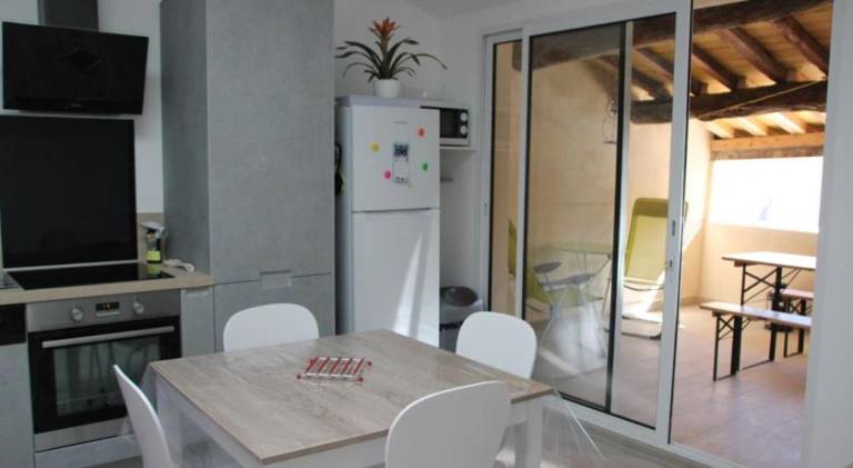 Apartment  Péret