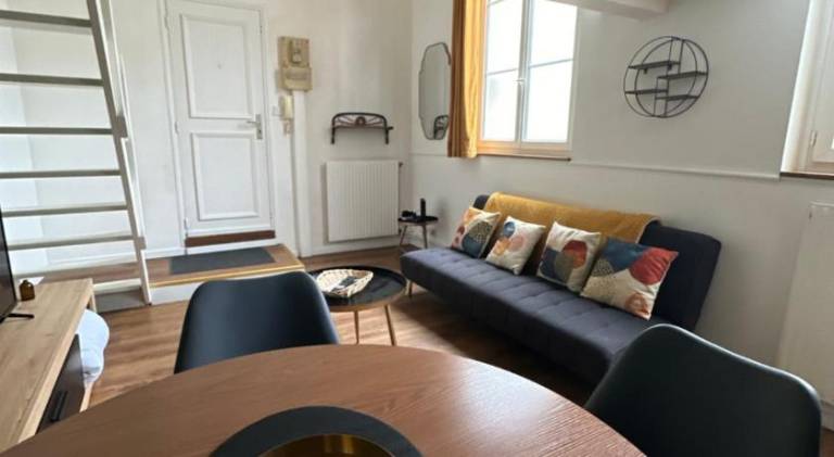Apartment | Pet-friendly — photo 2