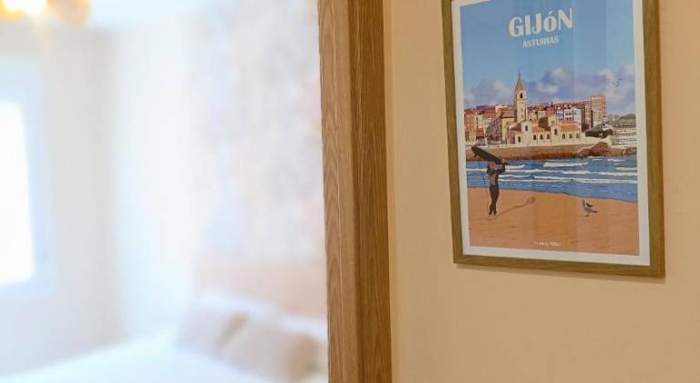 Holiday apartment with 2 rooms for 8 persons in Gijon