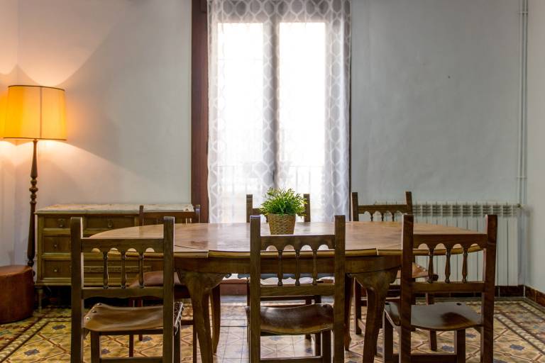 Pleasant holiday apartment with yard | Pets allowed in Lleida